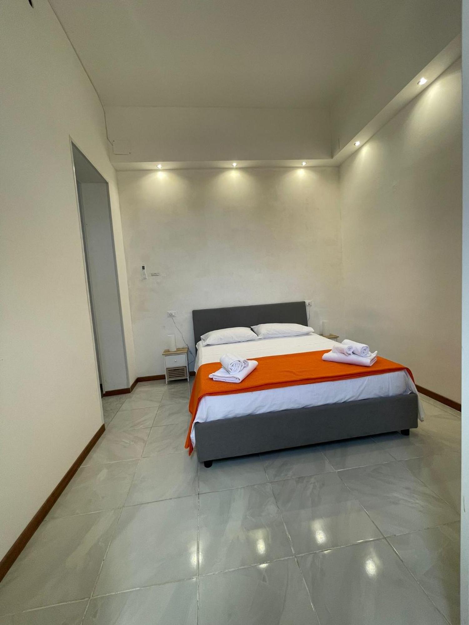 Guest House Bosco Palermo Bagian luar foto