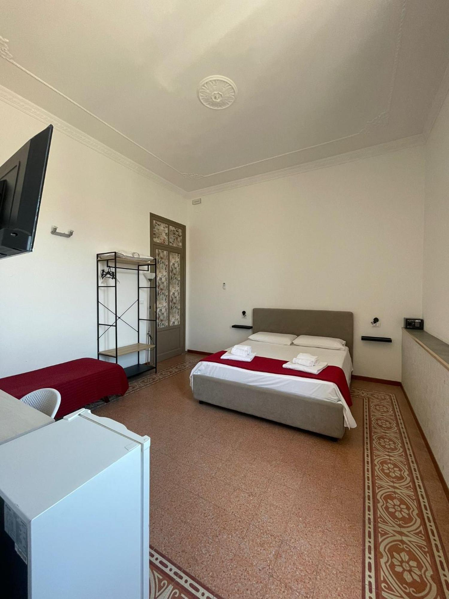 Guest House Bosco Palermo Bagian luar foto